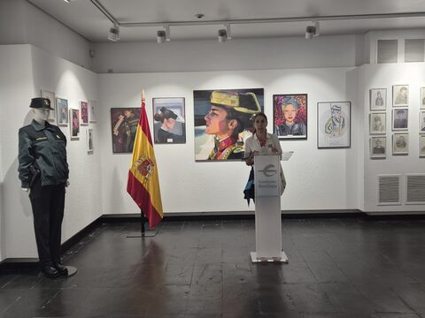 Fotografía 14 de la exposición Mujeres de Uniforme en Guadalajara