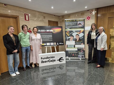 Fotografía 18 de la exposición Mujeres de Uniforme en Guadalajara