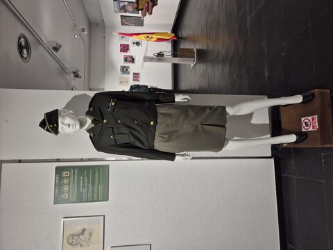 Fotografía 22 de la exposición Mujeres de Uniforme en Guadalajara