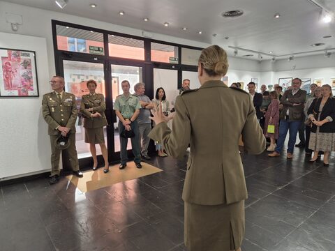 Fotografía 38 de la exposición Mujeres de Uniforme en Guadalajara