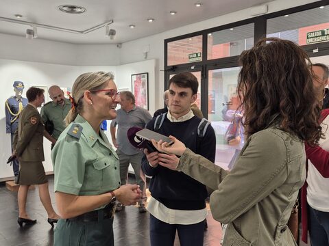Fotografía 42 de la exposición Mujeres de Uniforme en Guadalajara