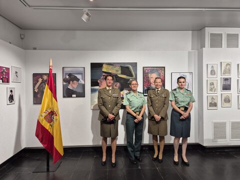 Fotografía 45 de la exposición Mujeres de Uniforme en Guadalajara
