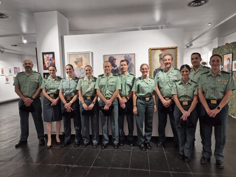 Fotografía 50 de la exposición Mujeres de Uniforme en Guadalajara