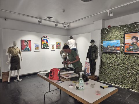 Fotografía 7 de la exposición Mujeres de Uniforme en Guadalajara