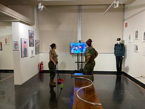 Fotografía 30 de la exposición Mujeres de Uniforme en el Palacio de Villahermosa (Huesca)