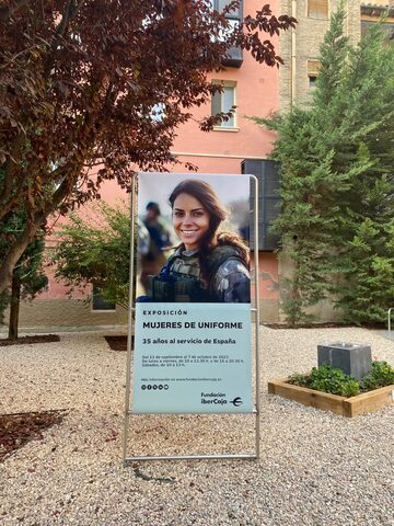 Fotografía 33 de la exposición Mujeres de Uniforme en el Palacio de Villahermosa (Huesca)