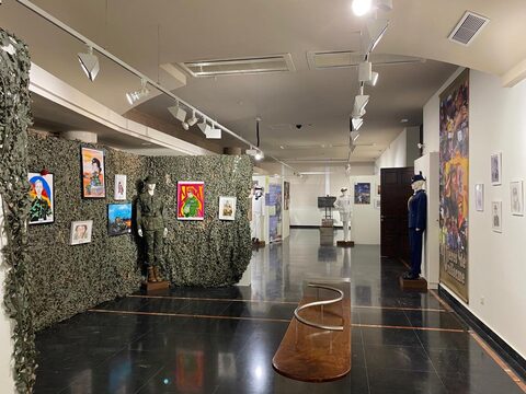 Fotografía 5 de la exposición Mujeres de Uniforme en el Palacio de Villahermosa (Huesca)