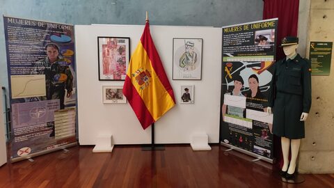 Fotografía 36 de la exposición de pinturas en Soria