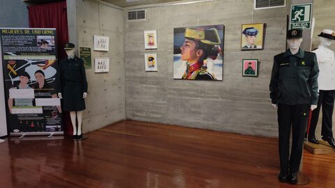 Fotografía 38 de la exposición de pinturas en Soria
