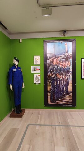 Fotografía 10 de la exposición Mujer y Guardia Civil en Zaragoza