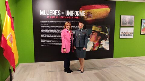 Fotografía 66 de la exposición Mujer y Guardia Civil en Zaragoza