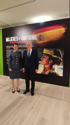 Fotografía 67 de la exposición Mujer y Guardia Civil en Zaragoza