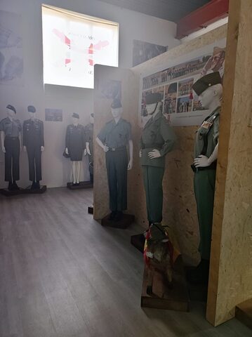 Fotografía 13 de la Sala Histórica Mujeres de Uniforme en Navaleno (Soria)