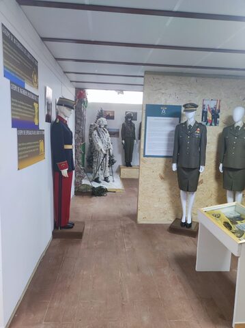Fotografía 63 de la Sala Histórica Mujeres de Uniforme en Navaleno (Soria)
