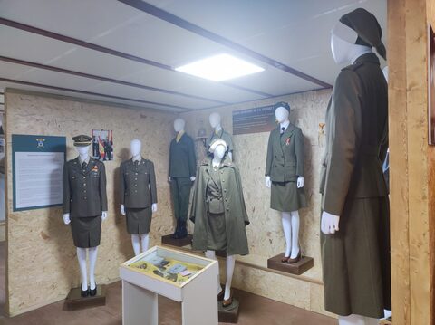 Fotografía 65 de la Sala Histórica Mujeres de Uniforme en Navaleno (Soria)